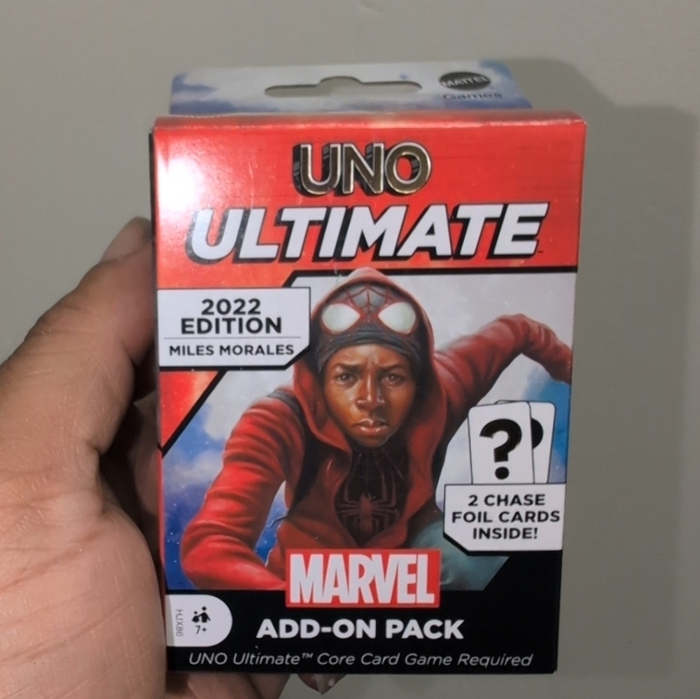 Marvel UNO Ultimate Miles Morales Add-On Pack - Red and Blue